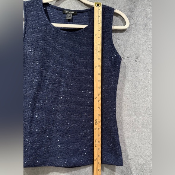 St. John Navy Blue Mini Sequin Knit Wool Blend Sleeveless Blouse Women's XS - Picture 4 of 6
